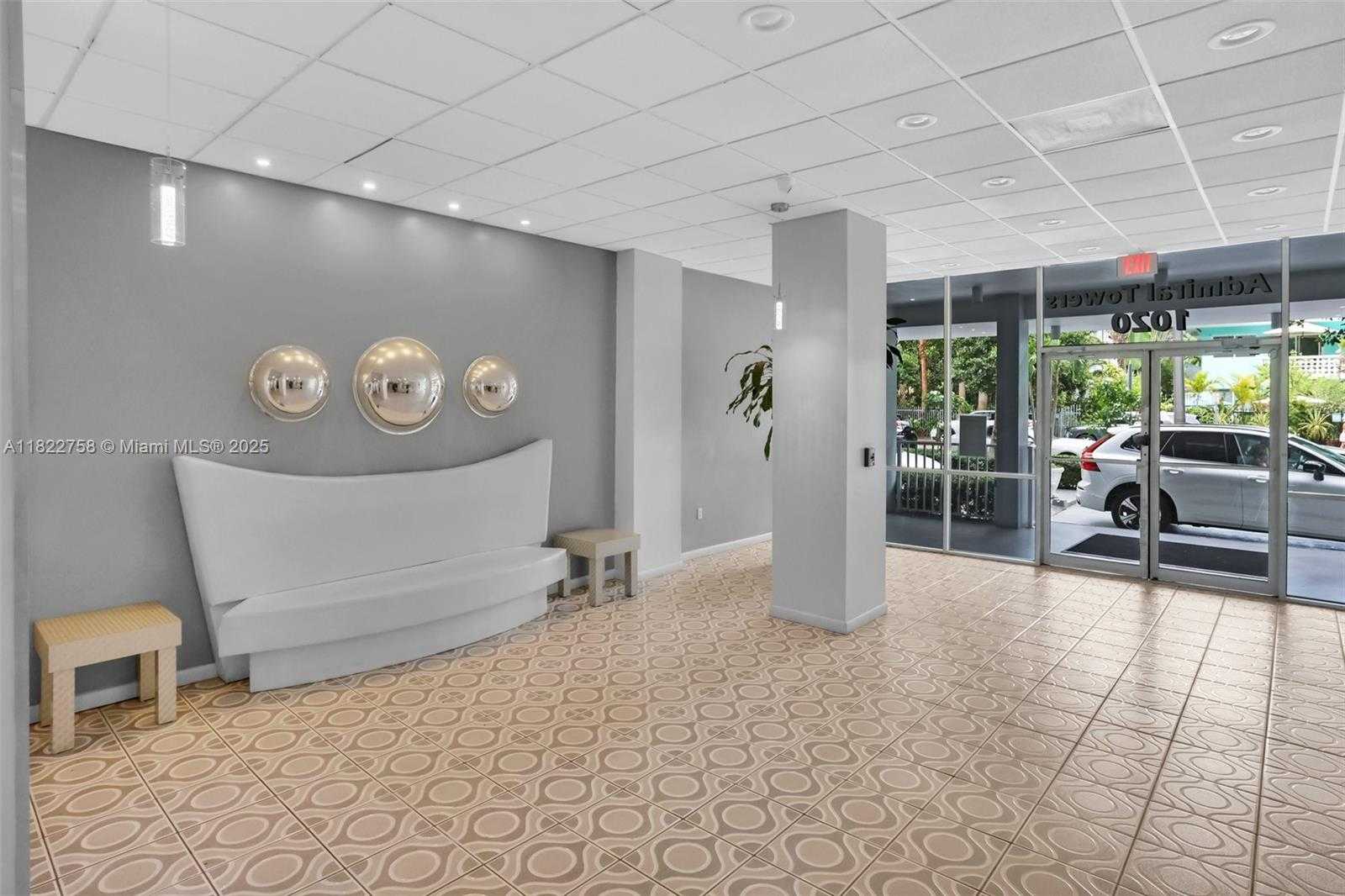 Small Image of 1020 MERIDIAN AVE #616, Miami Beach Number 31