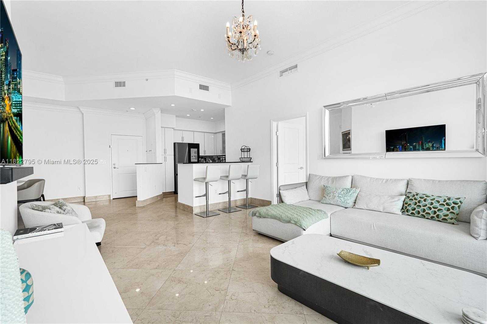 Small Image of 7900 HARBOR ISLAND DR #PH1, North Bay Village Number 22