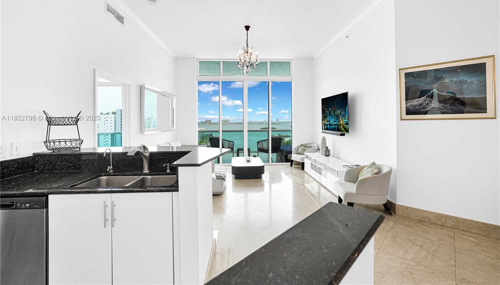 Small Image of 7900 HARBOR ISLAND DR #PH1, North Bay Village Number 28