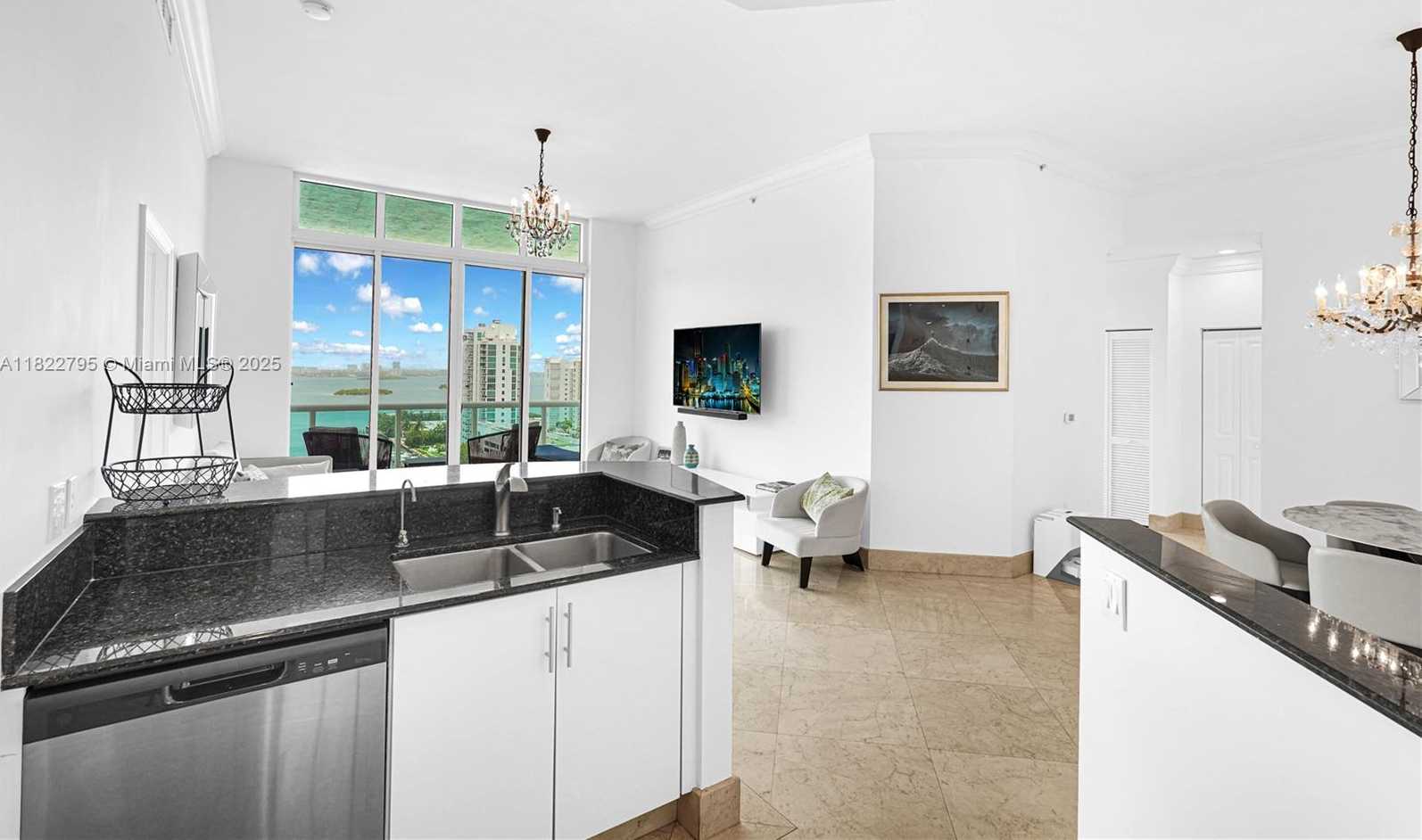 Small Image of 7900 HARBOR ISLAND DR #PH1, North Bay Village Number 41