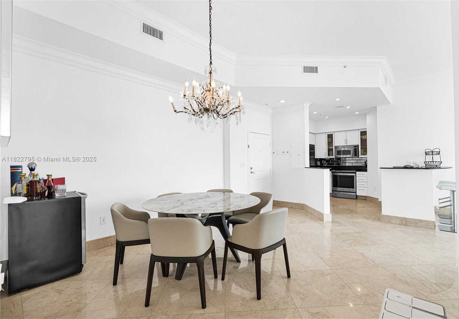 Small Image of 7900 HARBOR ISLAND DR #PH1, North Bay Village Number 47