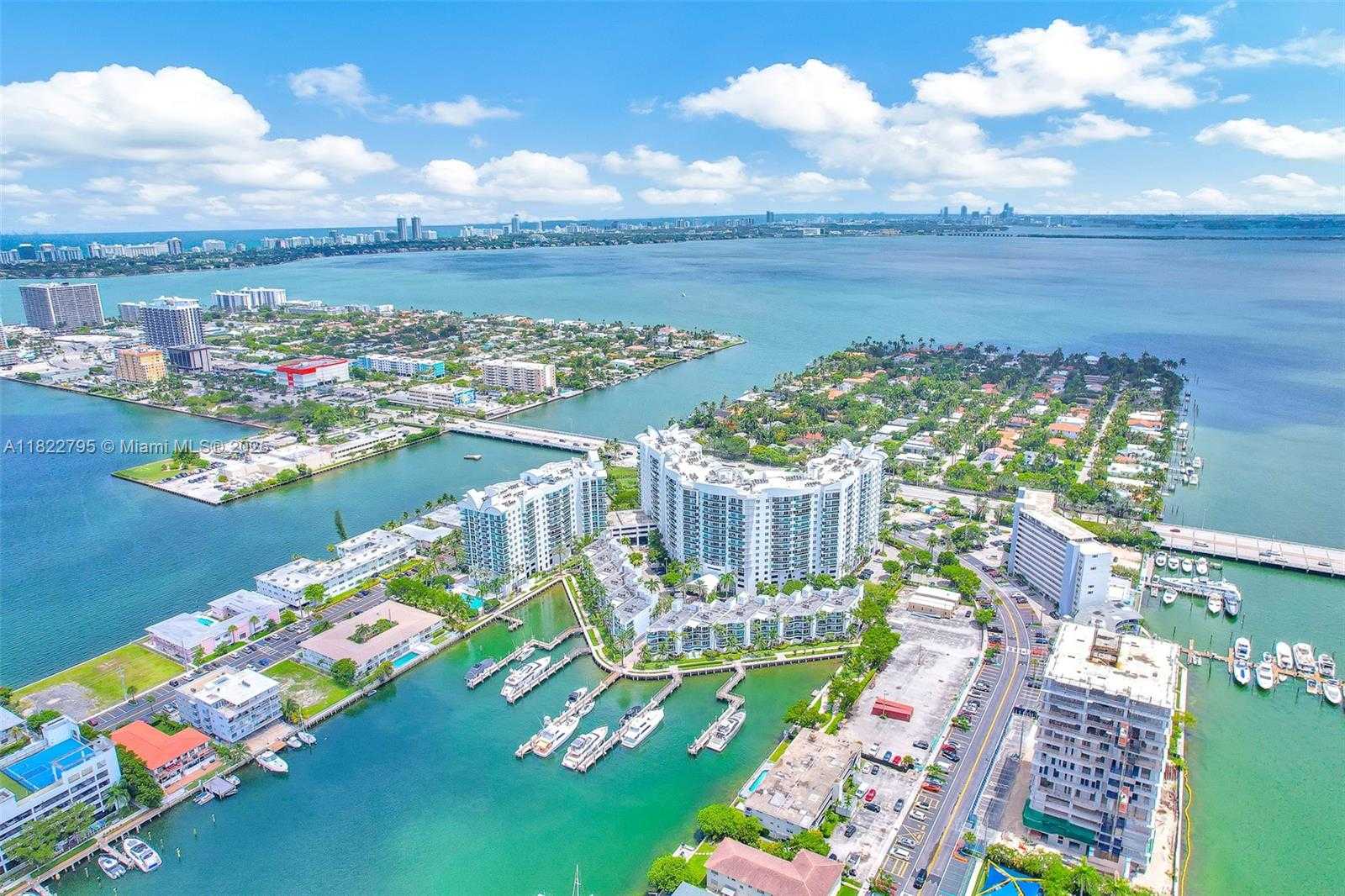 Small Image of 7900 HARBOR ISLAND DR #PH1, North Bay Village Number 6