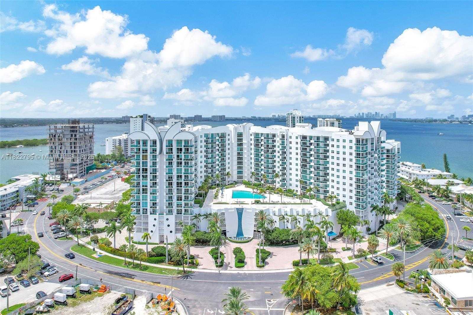 Small Image of 7900 HARBOR ISLAND DR #PH1, North Bay Village Number 8