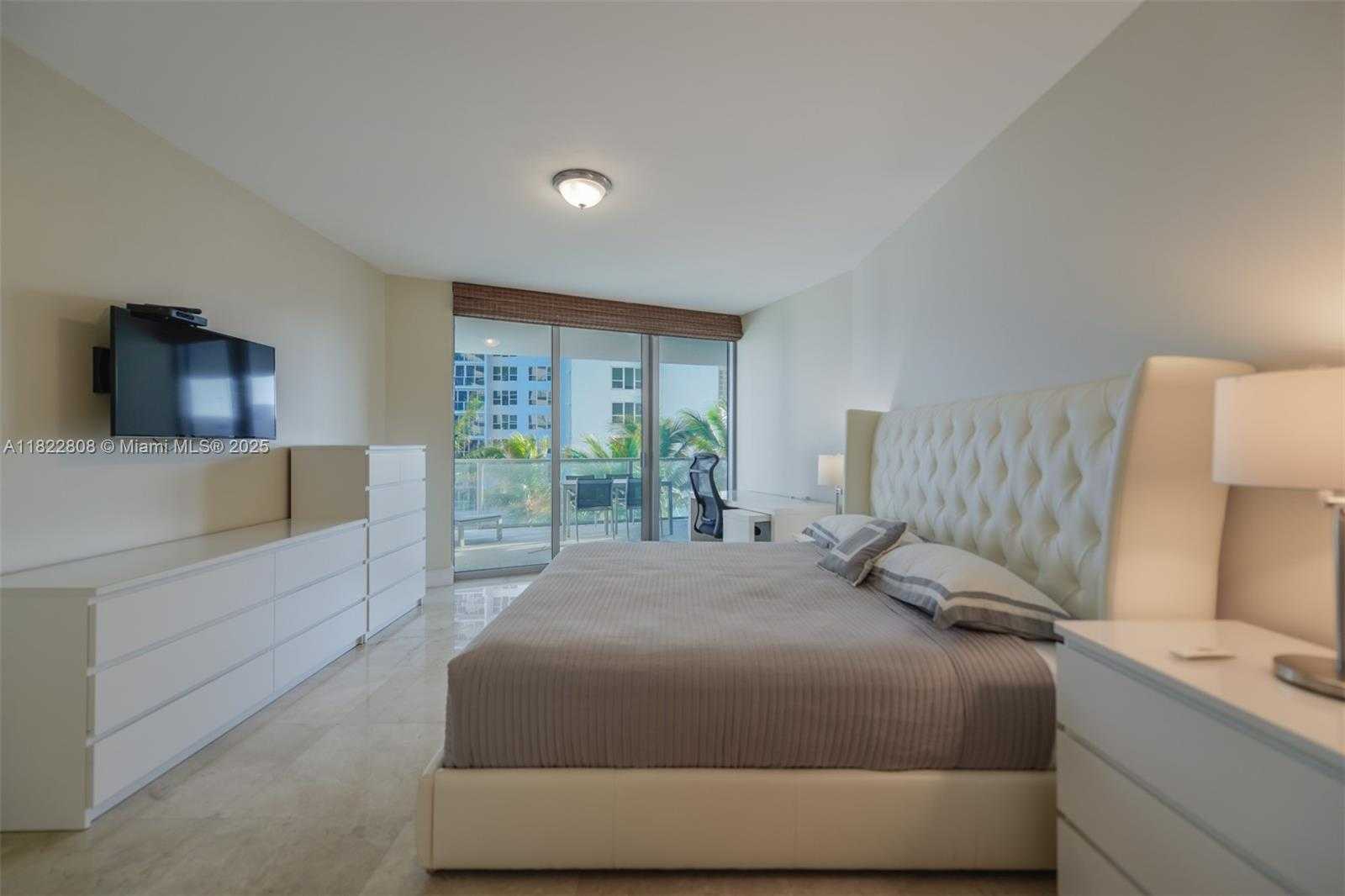 Small Image of 3101 SOUTH OCEAN DR #404, Hollywood Number 16