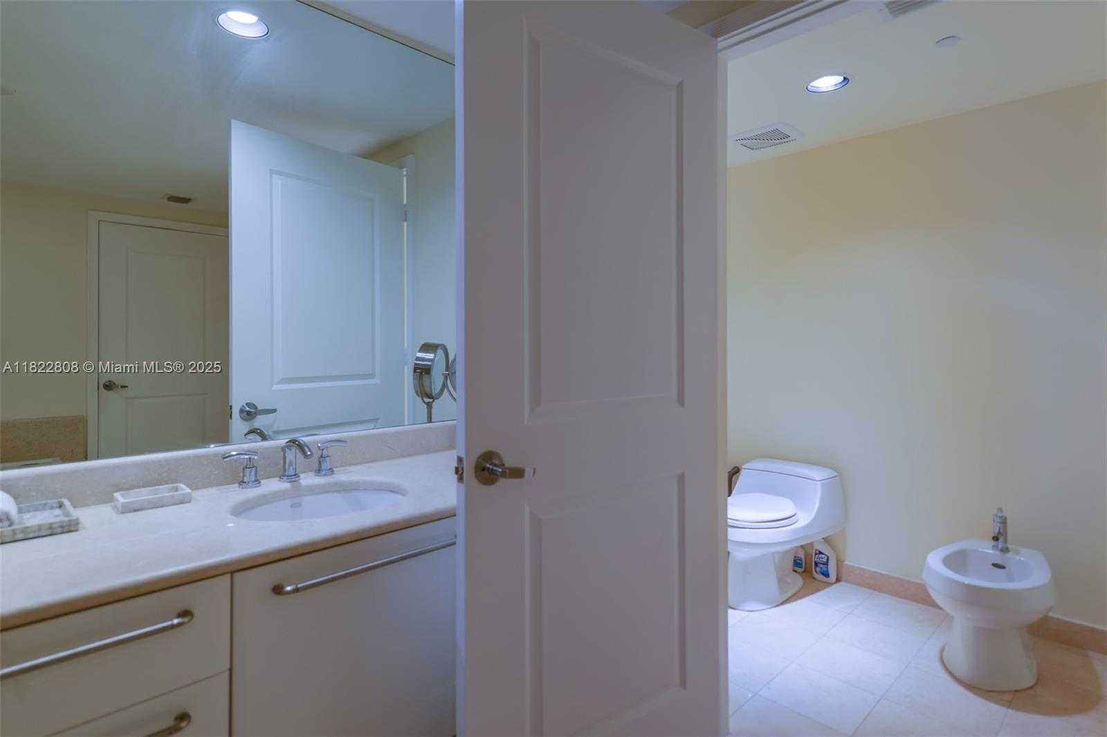Small Image of 3101 SOUTH OCEAN DR #404, Hollywood Number 22