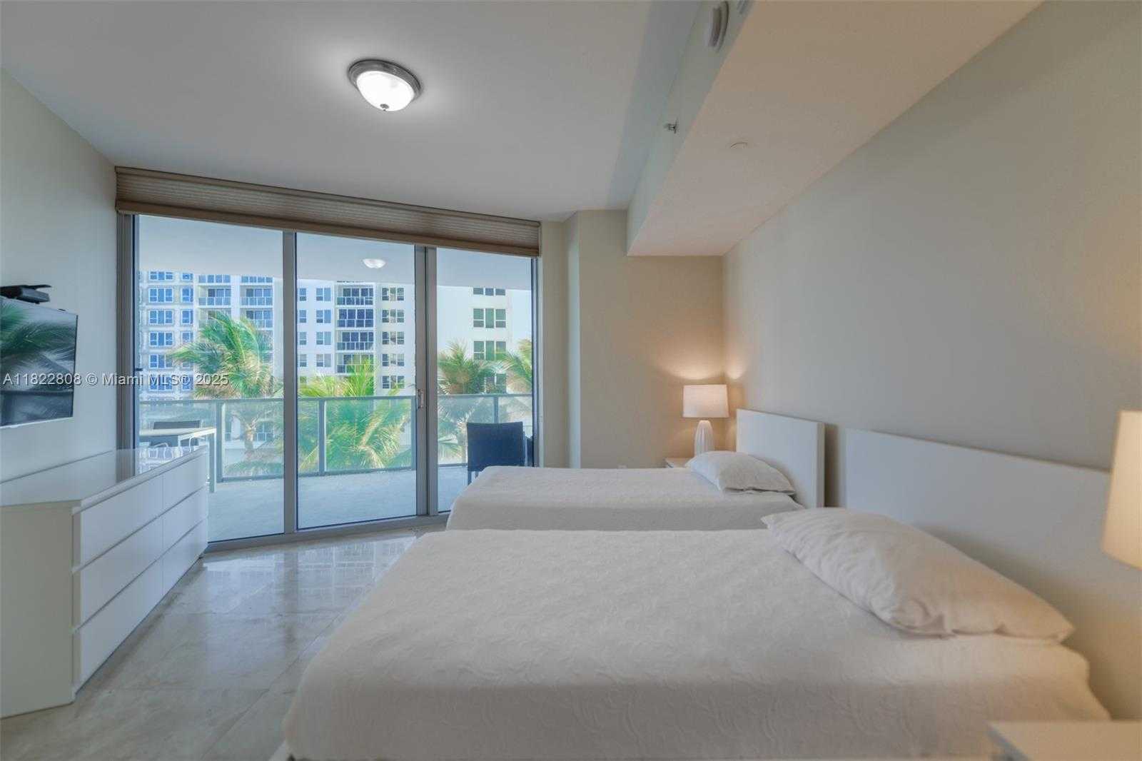 Small Image of 3101 SOUTH OCEAN DR #404, Hollywood Number 24