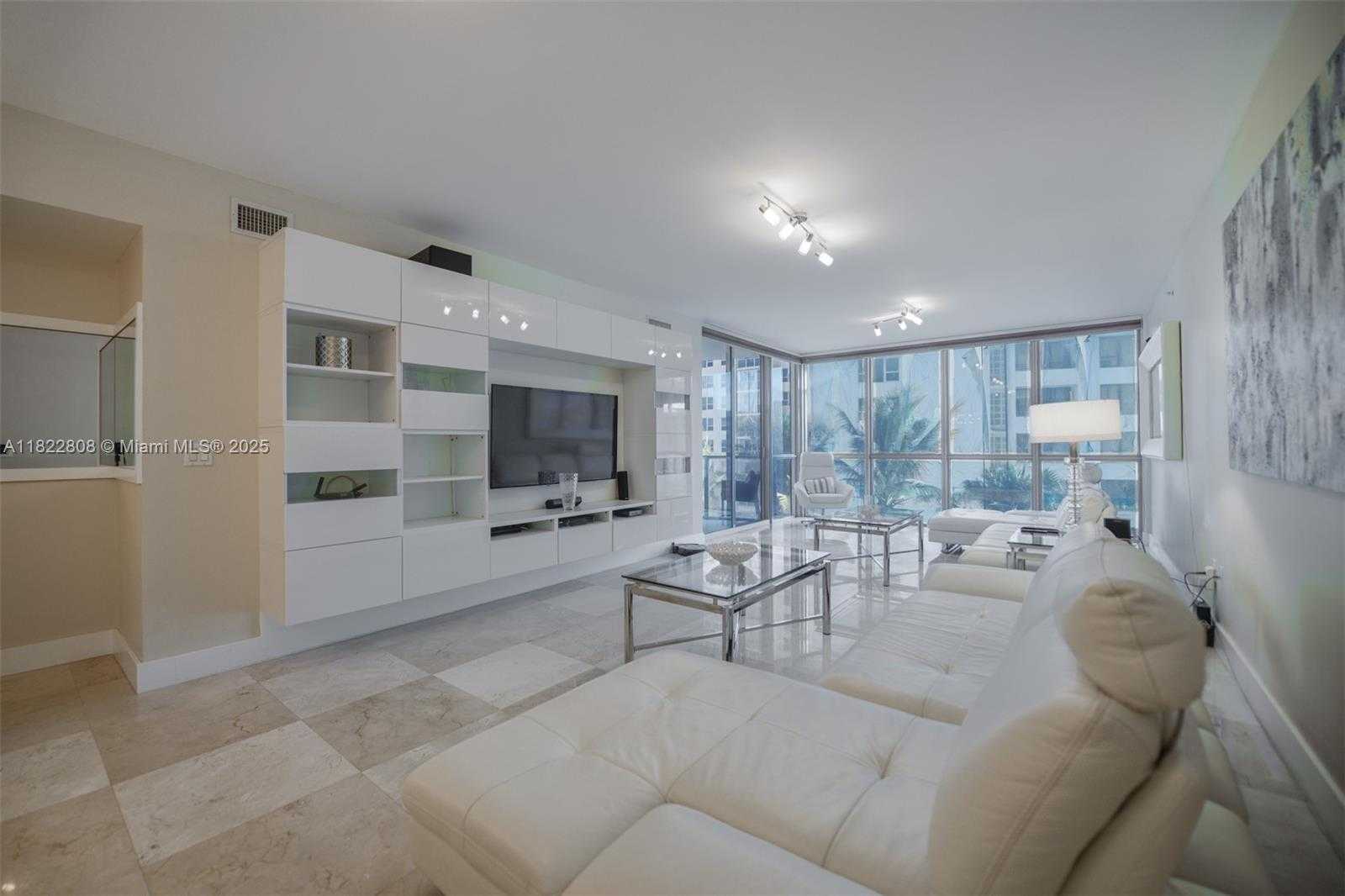 Small Image of 3101 SOUTH OCEAN DR #404, Hollywood Number 3