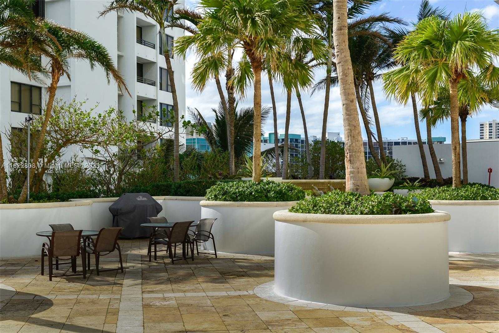 Small Image of 3101 SOUTH OCEAN DR #404, Hollywood Number 38