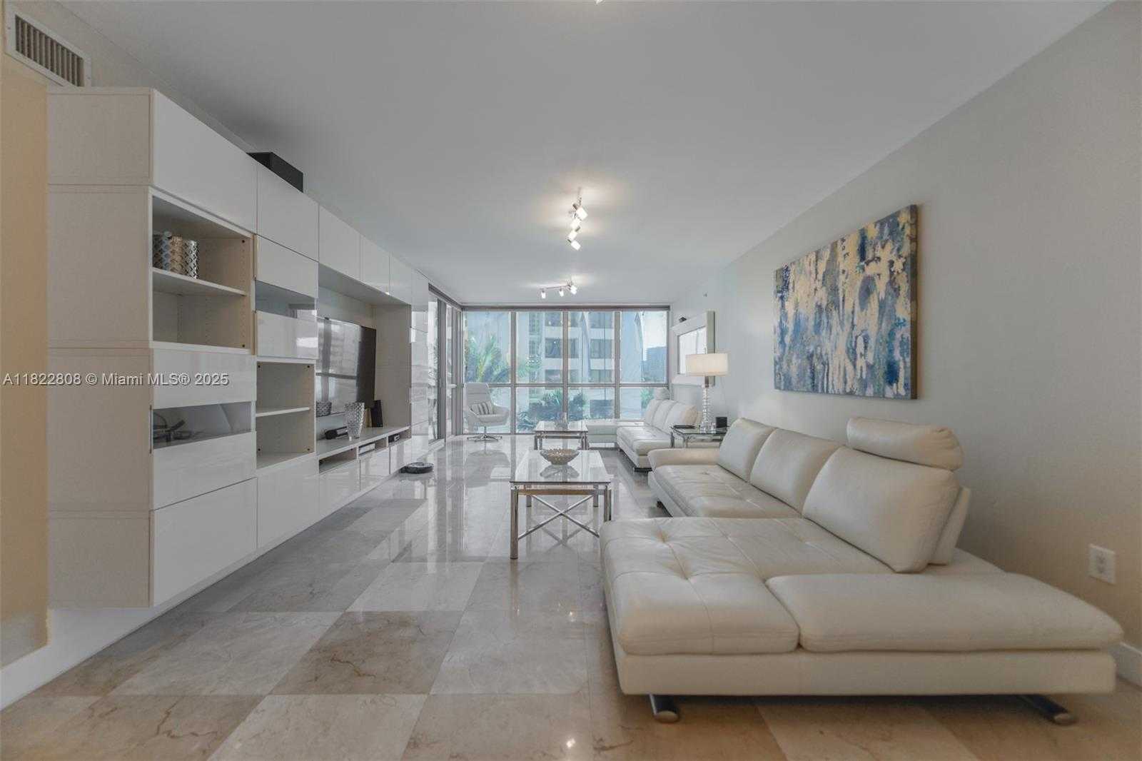 Small Image of 3101 SOUTH OCEAN DR #404, Hollywood Number 4
