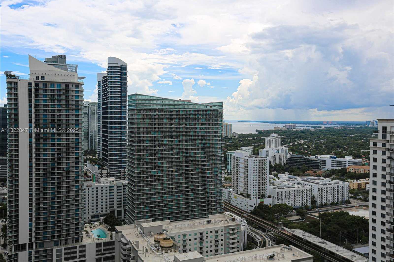 Small Image of 45 SOUTH WEST 9TH ST #3403, Miami Number 17