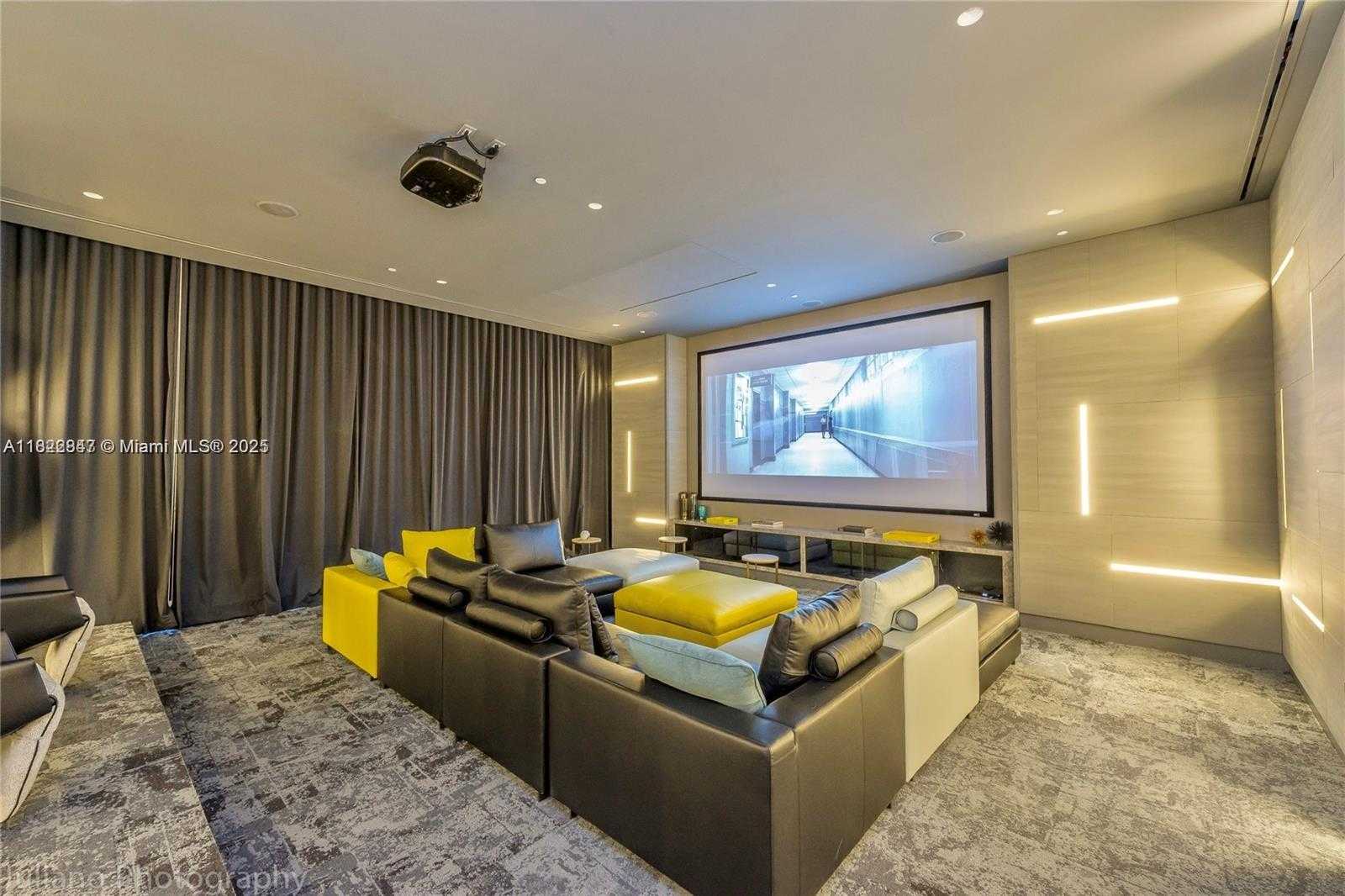 Small Image of 45 SOUTH WEST 9TH ST #3403, Miami Number 21
