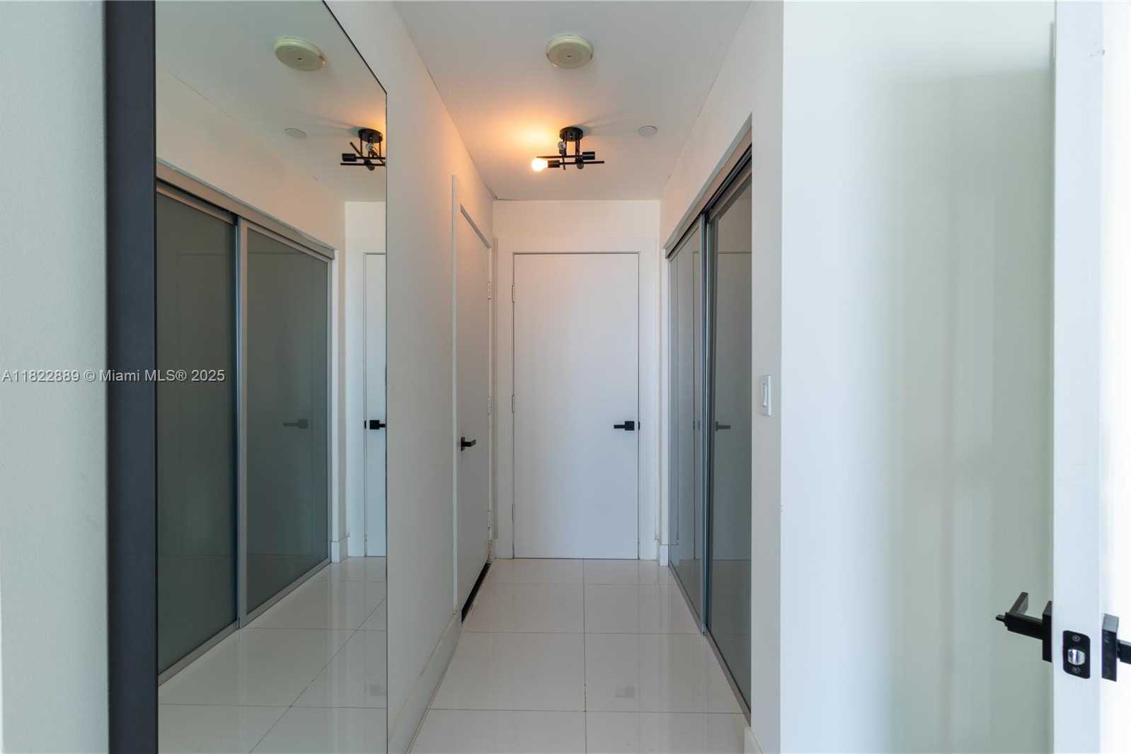 Small Image of 900 BISCAYNE BLVD #2210, Miami Number 19