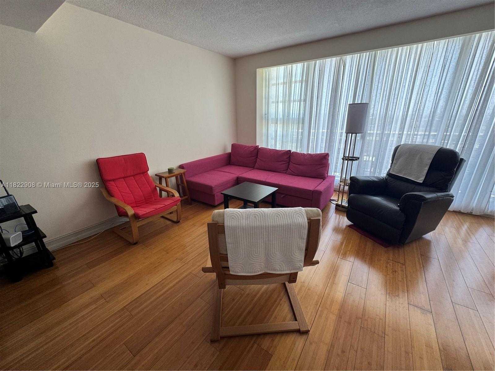 Small Image of 1720 HARRISON ST #14D, Hollywood Number 3