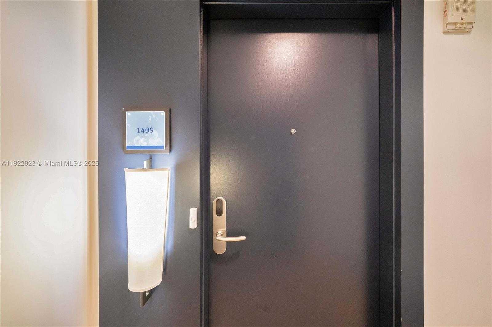Small Image of 6899 COLLINS AVE #1409, Miami Beach Number 11
