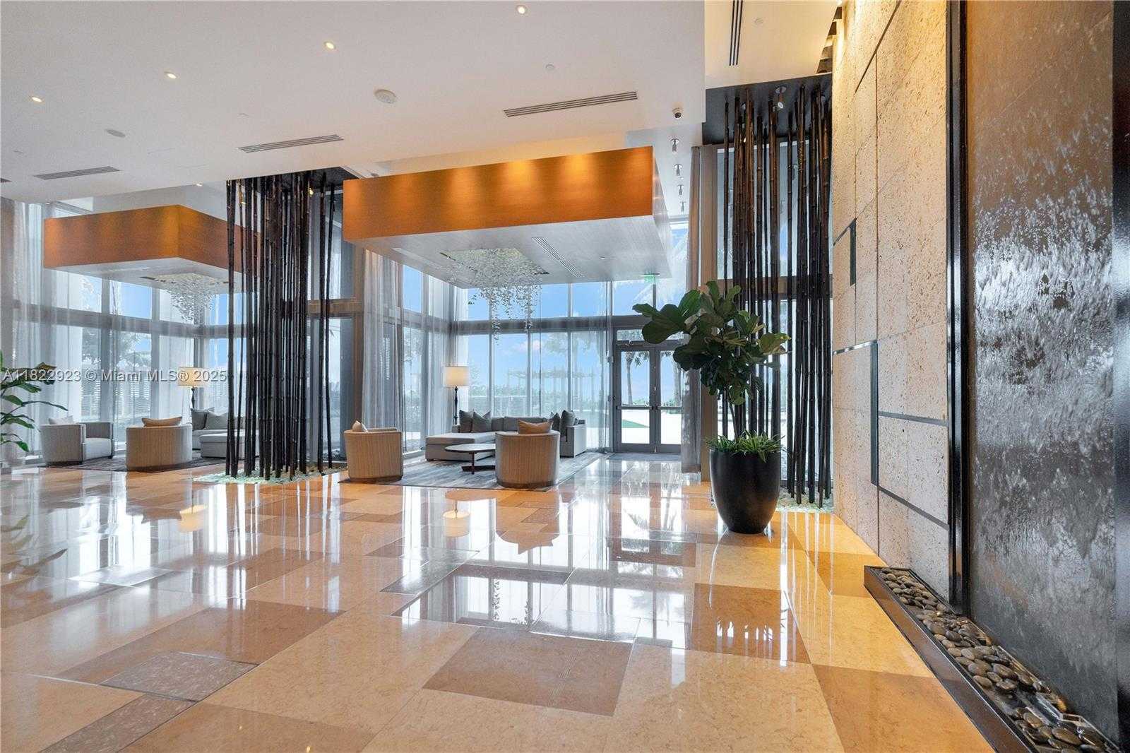 Small Image of 6899 COLLINS AVE #1409, Miami Beach Number 14