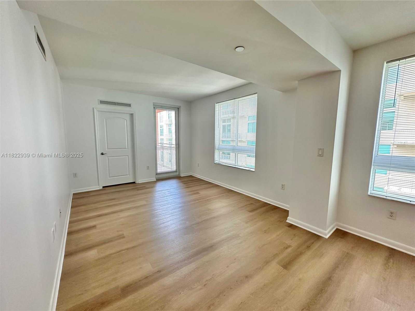 Small Image of 7350 SOUTH WEST 89TH ST #602S, Miami Number 6