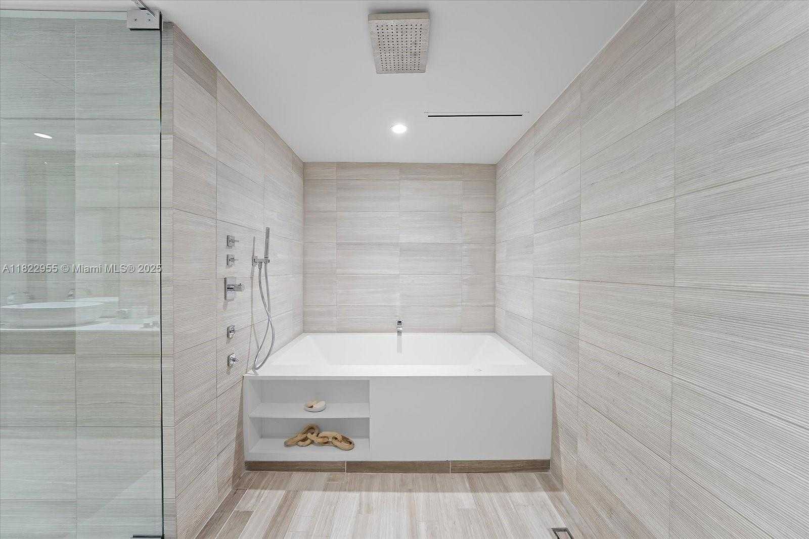 Small Image of 4701 NORTH MERIDIAN AVE #217, Miami Beach Number 30