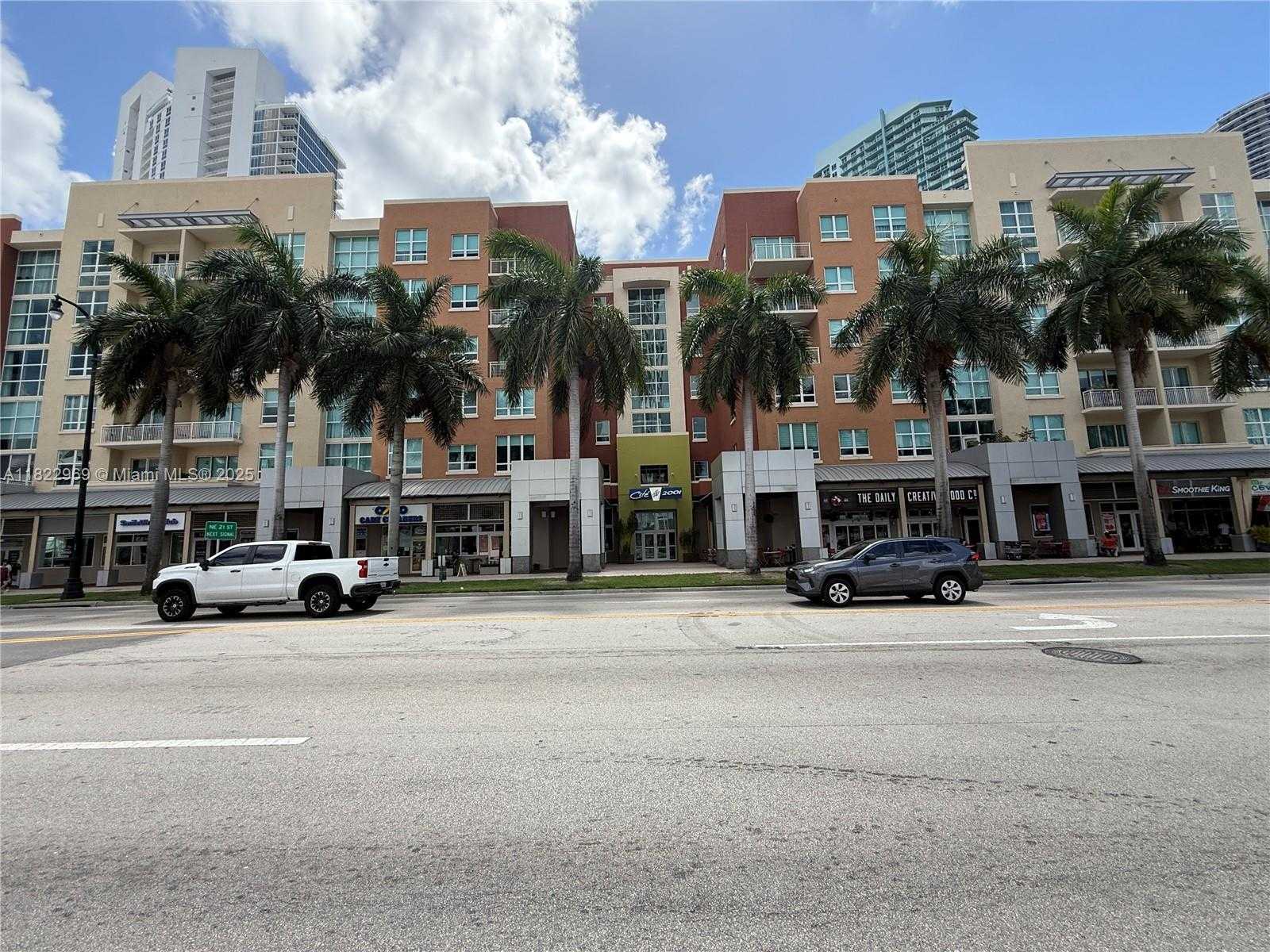 Small Image of 2001 BISCAYNE BLVD #2402, Miami Number 2