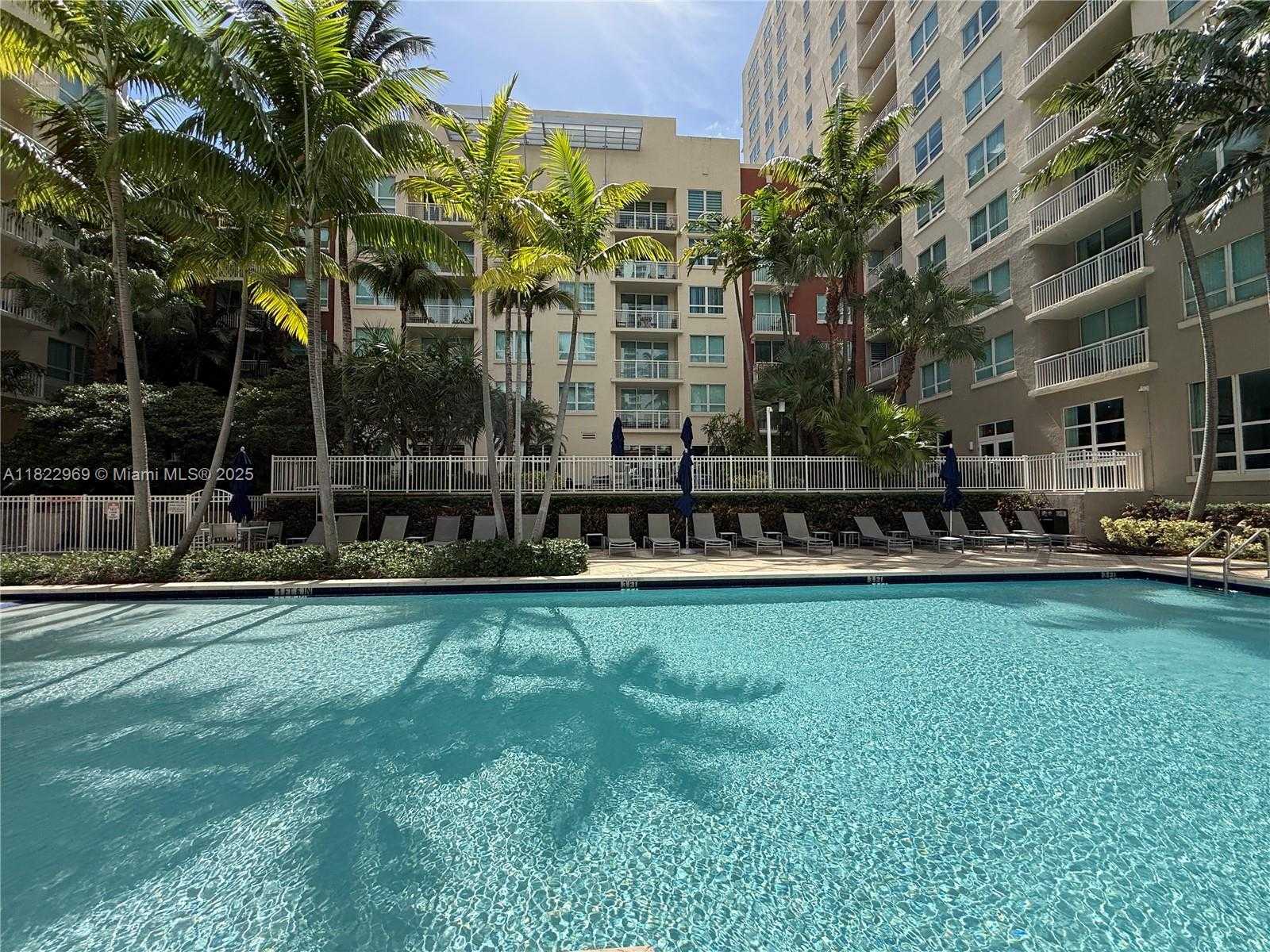 Small Image of 2001 BISCAYNE BLVD #2402, Miami Number 37