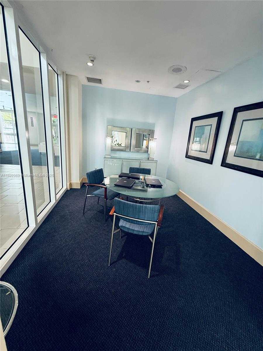 Small Image of 2001 BISCAYNE BLVD #2402, Miami Number 54