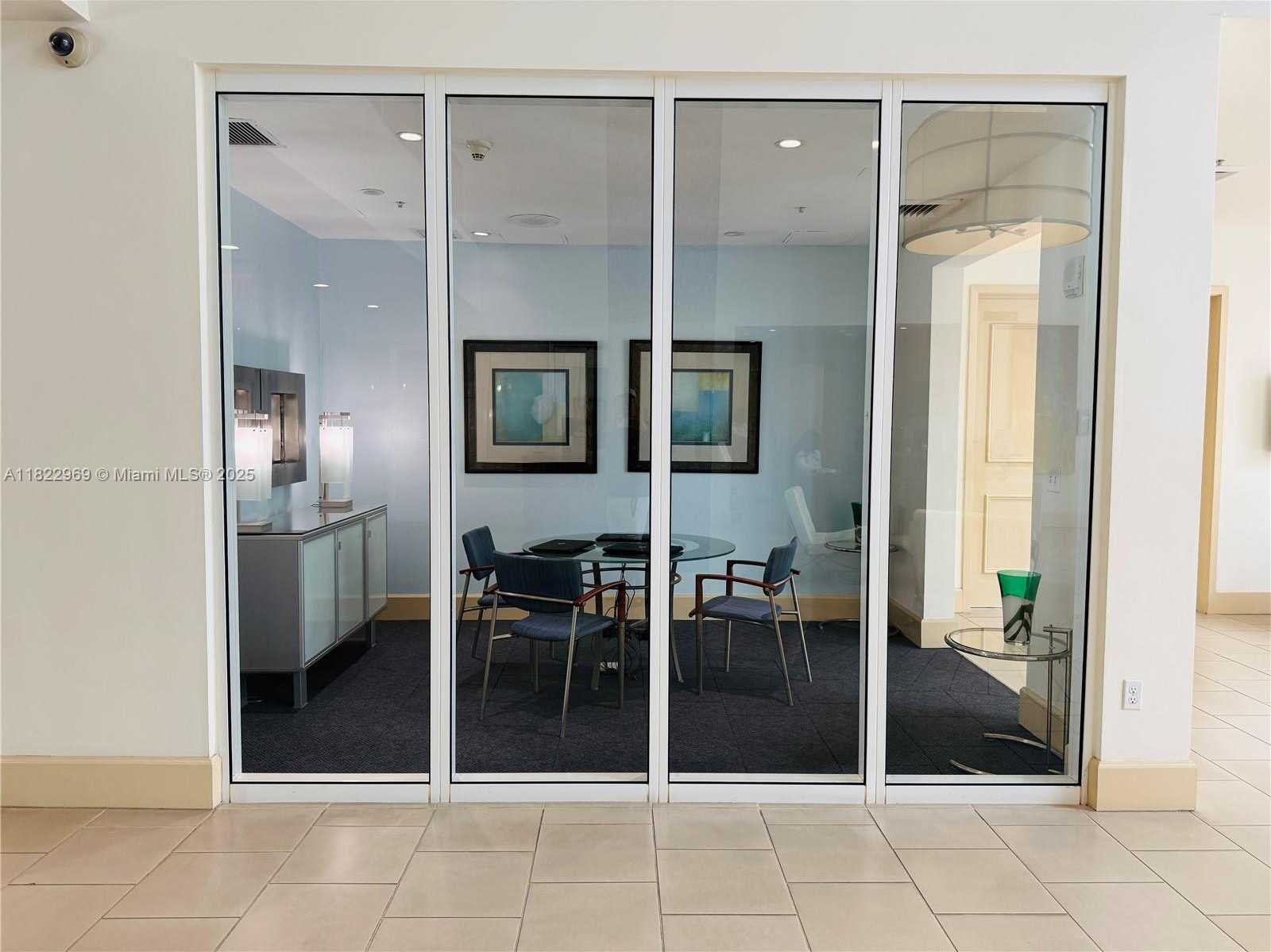Small Image of 2001 BISCAYNE BLVD #2402, Miami Number 55