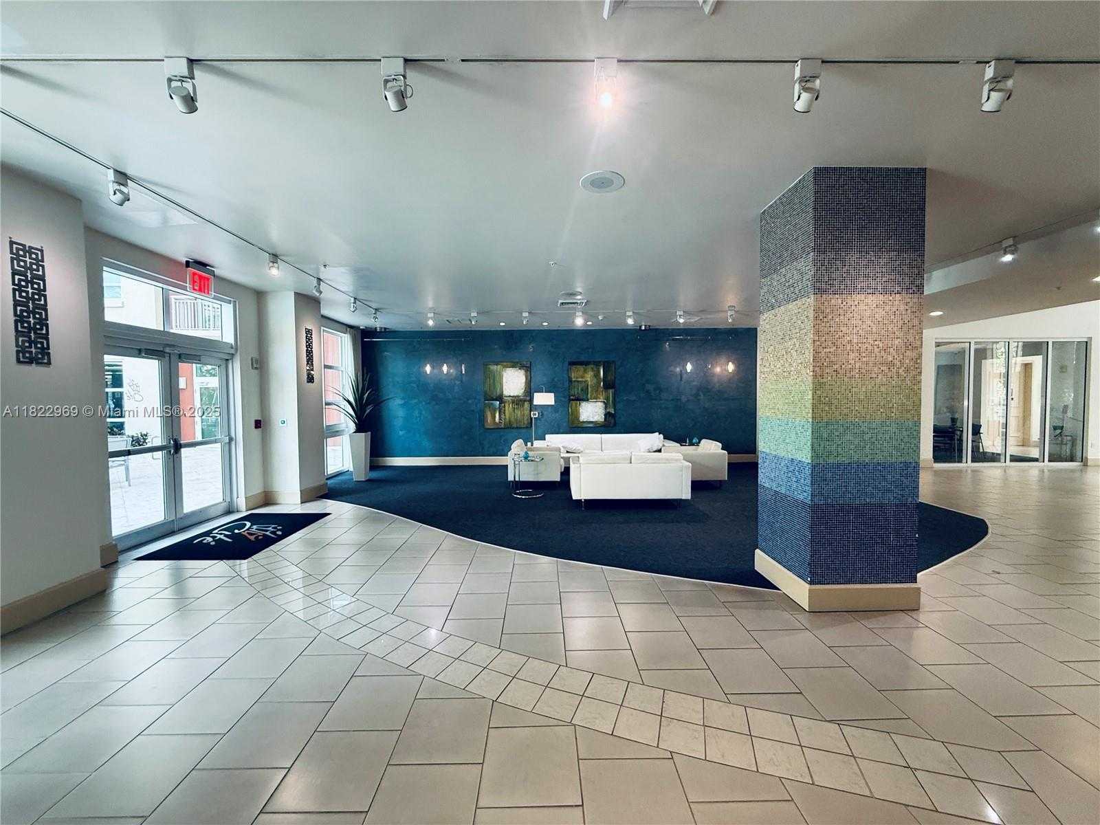 Small Image of 2001 BISCAYNE BLVD #2402, Miami Number 57