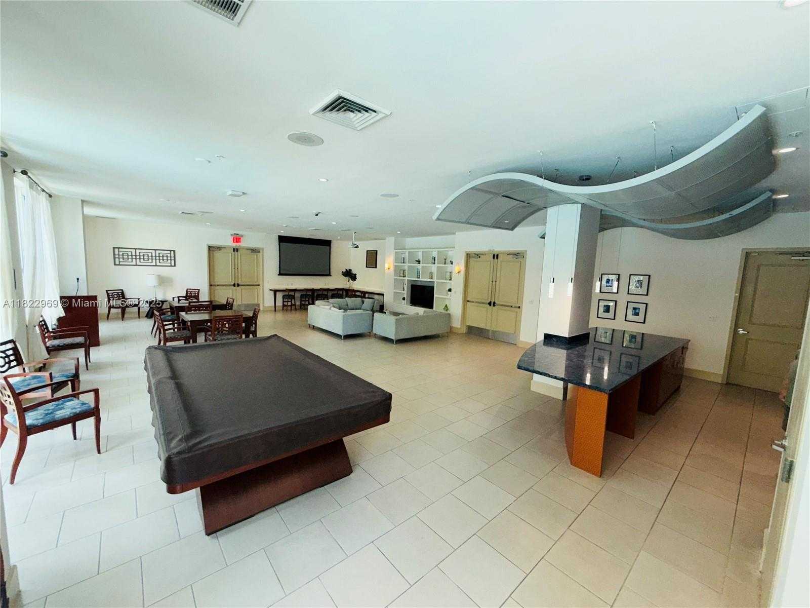 Small Image of 2001 BISCAYNE BLVD #2402, Miami Number 58