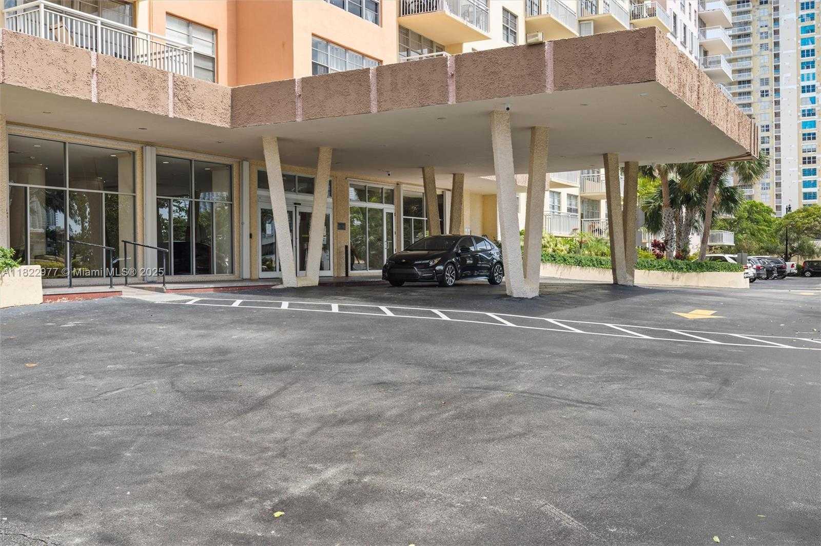 Small Image of 251 174TH ST #218, Sunny Isles Beach Number 20