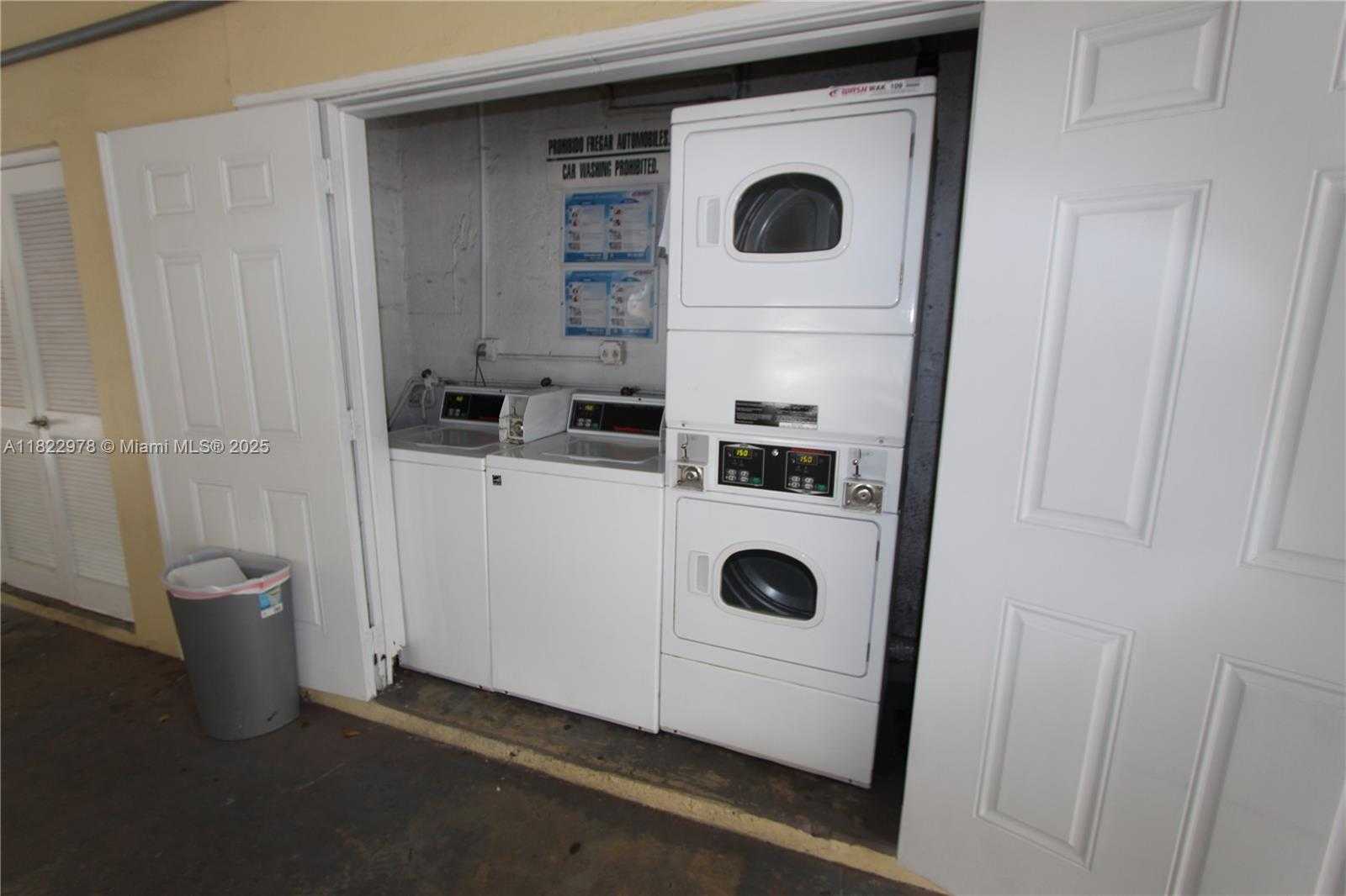 Small Image of 427 SANTANDER AVE #202, Coral Gables Number 14