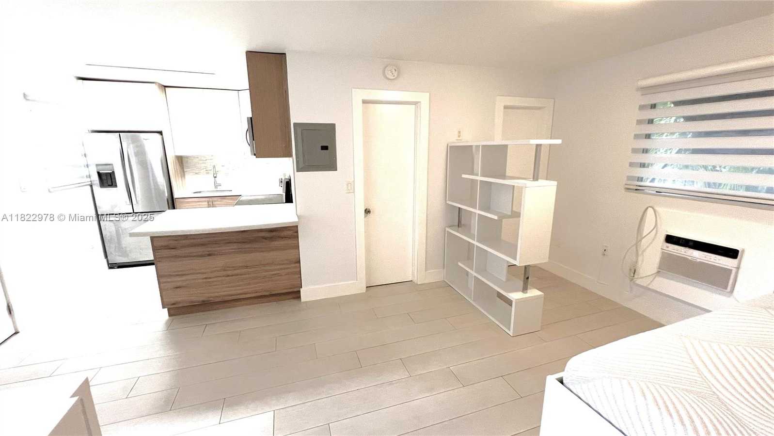Small Image of 427 SANTANDER AVE #202, Coral Gables Number 5