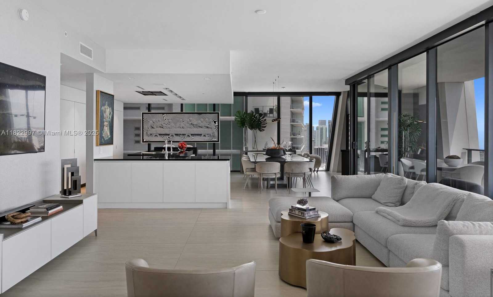 Small Image of 1000 BISCAYNE BLVD #3402, Miami Number 14