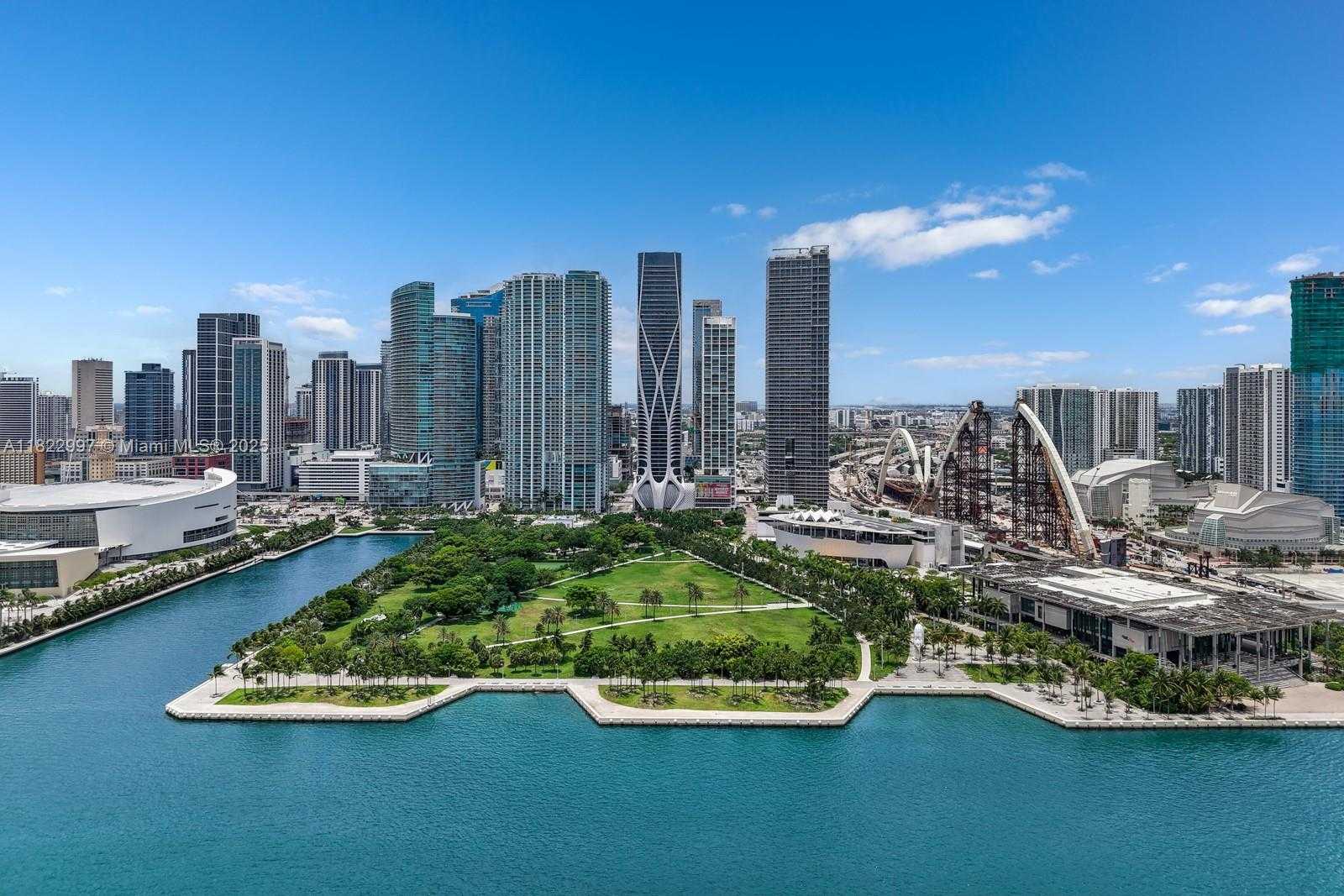 Small Image of 1000 BISCAYNE BLVD #3402, Miami Number 2