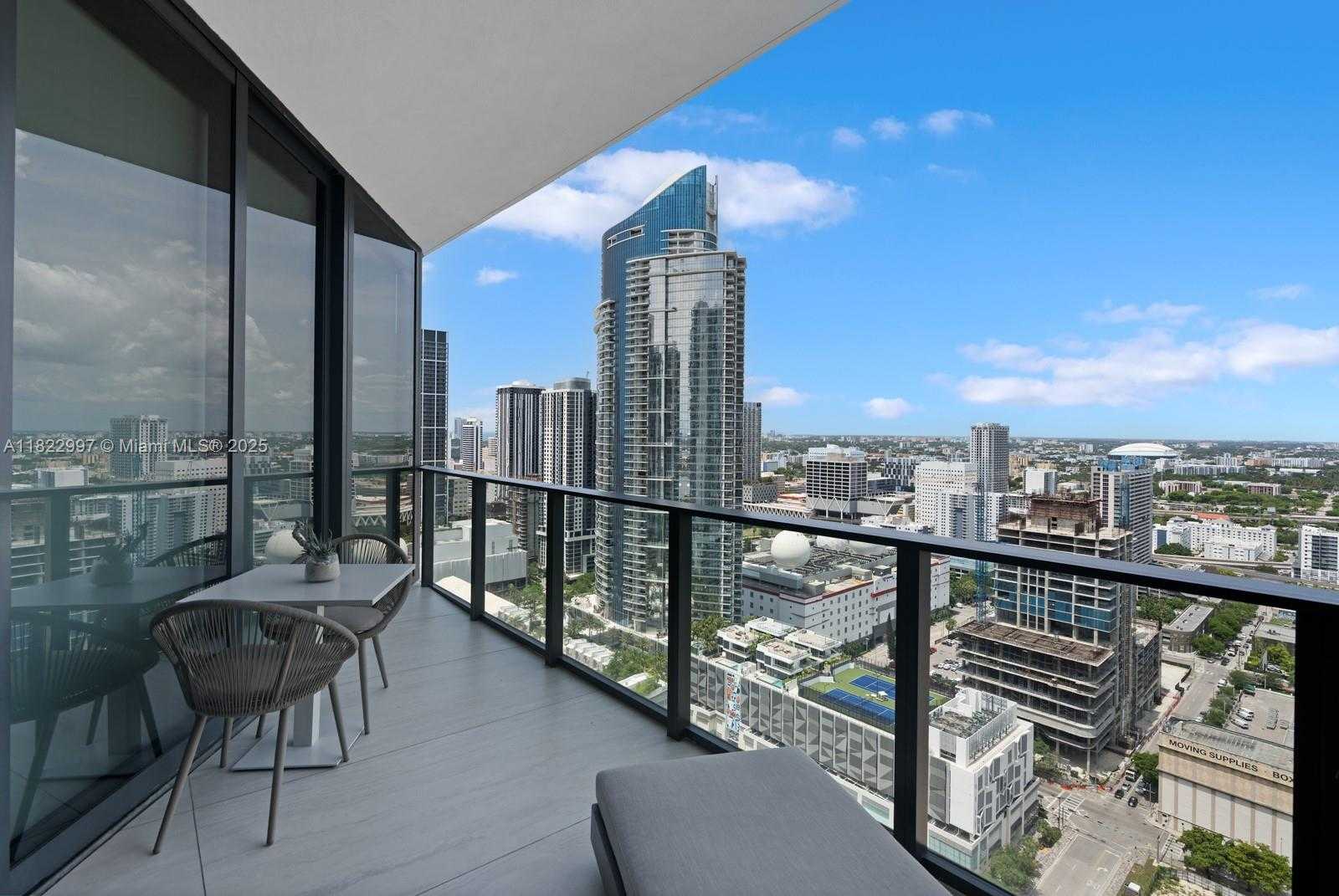 Small Image of 1000 BISCAYNE BLVD #3402, Miami Number 38