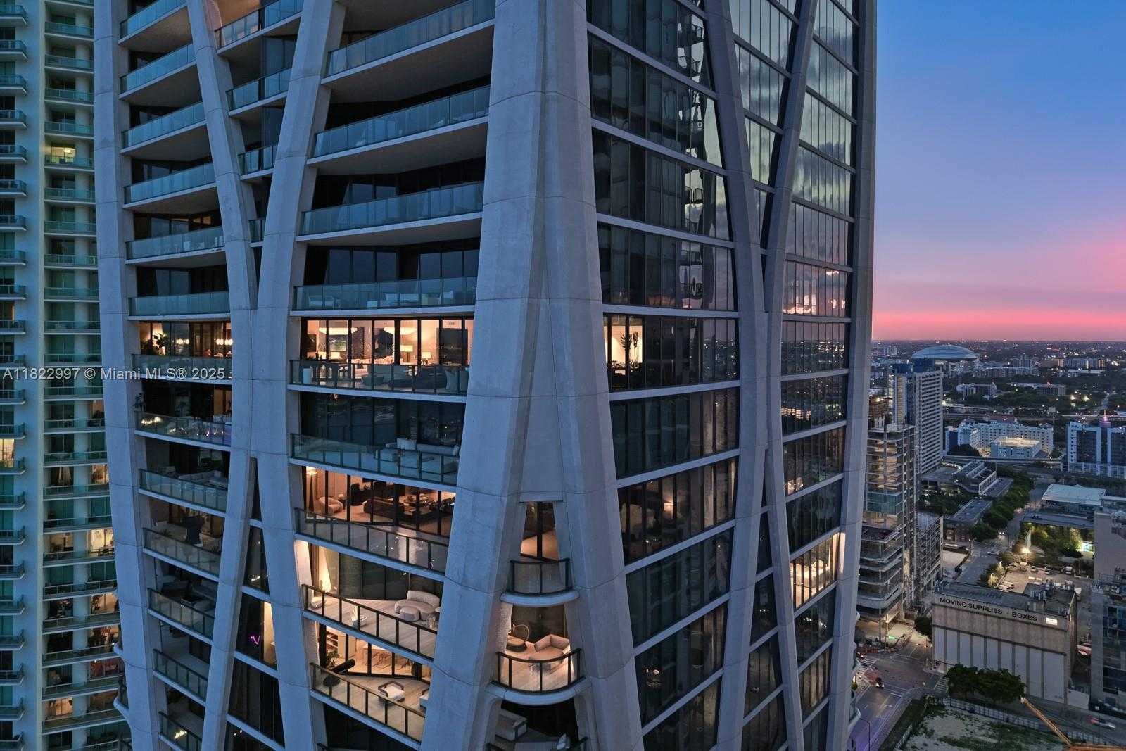 Small Image of 1000 BISCAYNE BLVD #3402, Miami Number 49