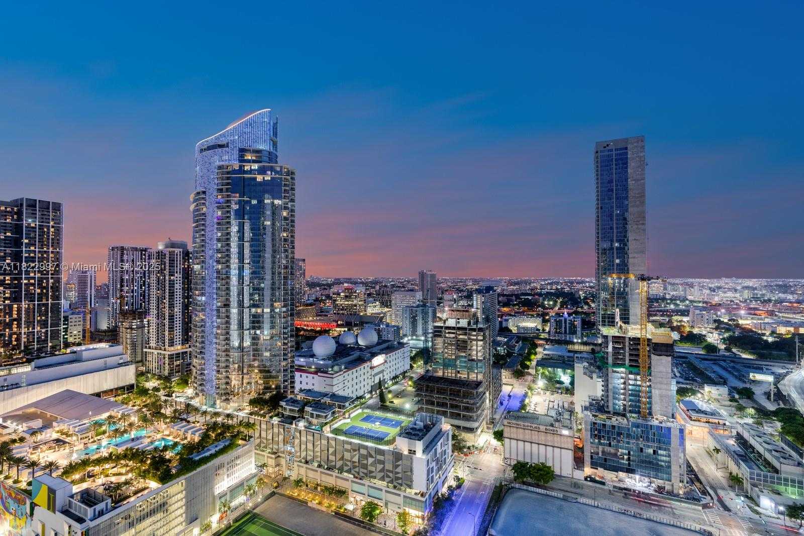 Small Image of 1000 BISCAYNE BLVD #3402, Miami Number 53