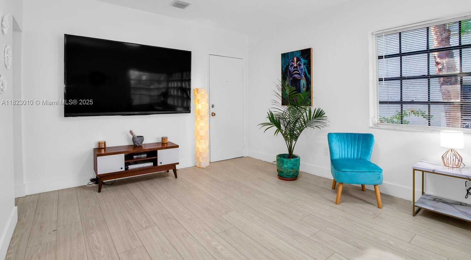 Small Image of 631 EUCLID AVE #8, Miami Beach Number 7