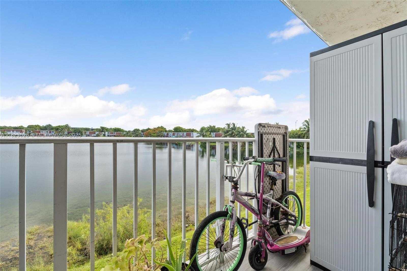 Small Image of 310 NORTH WEST 107TH AVE #202, Miami Number 13