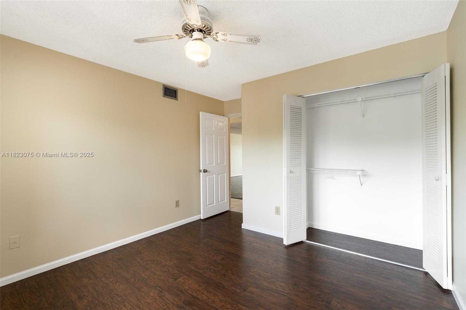 Small Image of 9455 NORTH BELFORT CIR #211, Tamarac Number 20