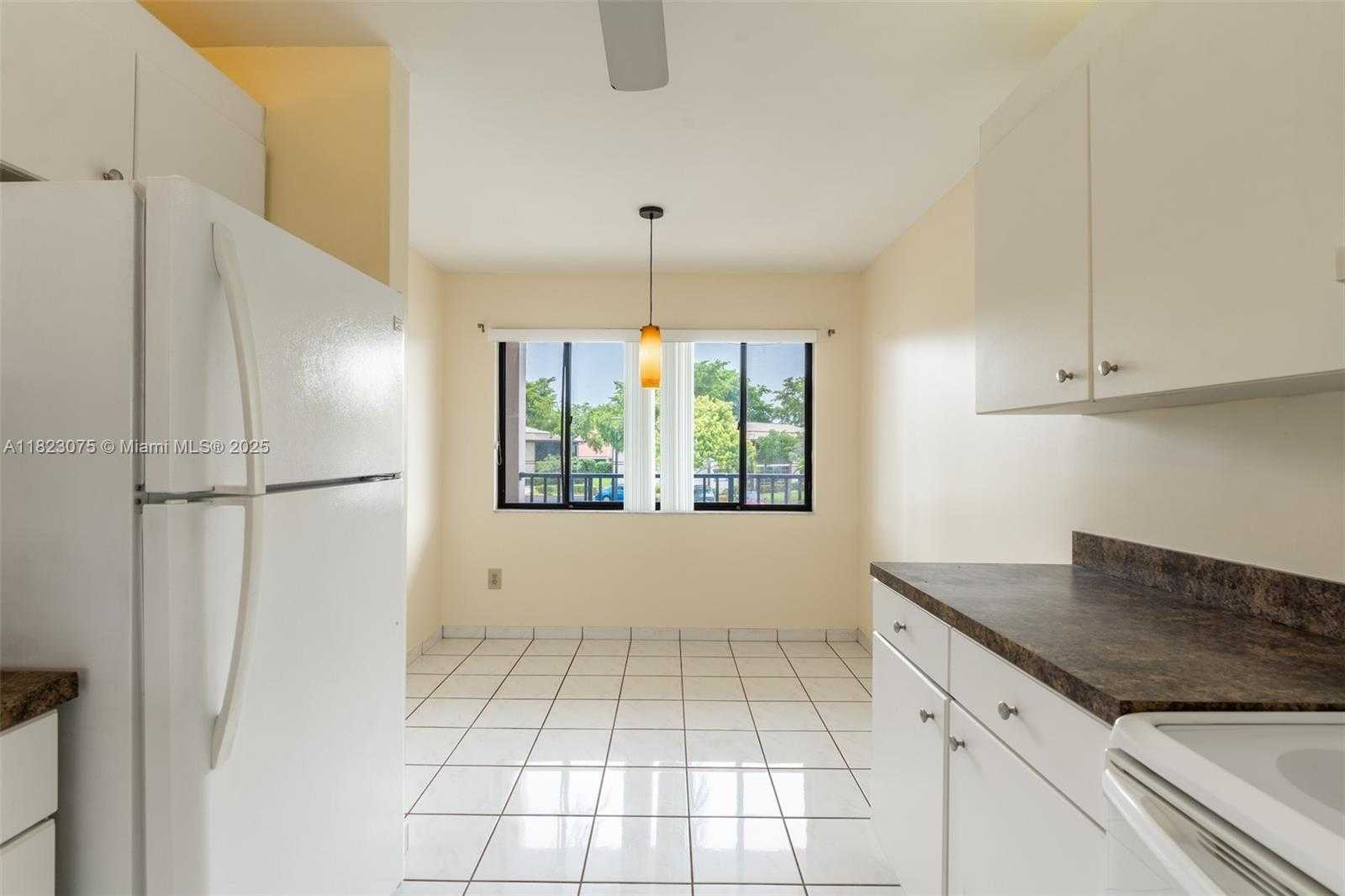 Small Image of 9455 NORTH BELFORT CIR #211, Tamarac Number 6