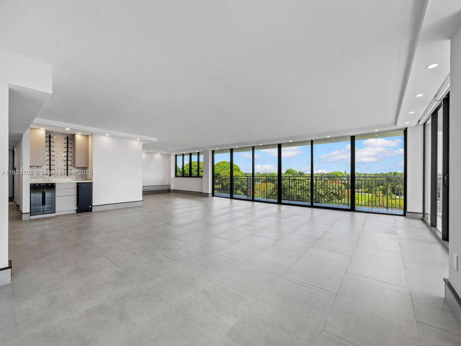 Small Image of 700 CORAL WAY #5, Coral Gables Number 11