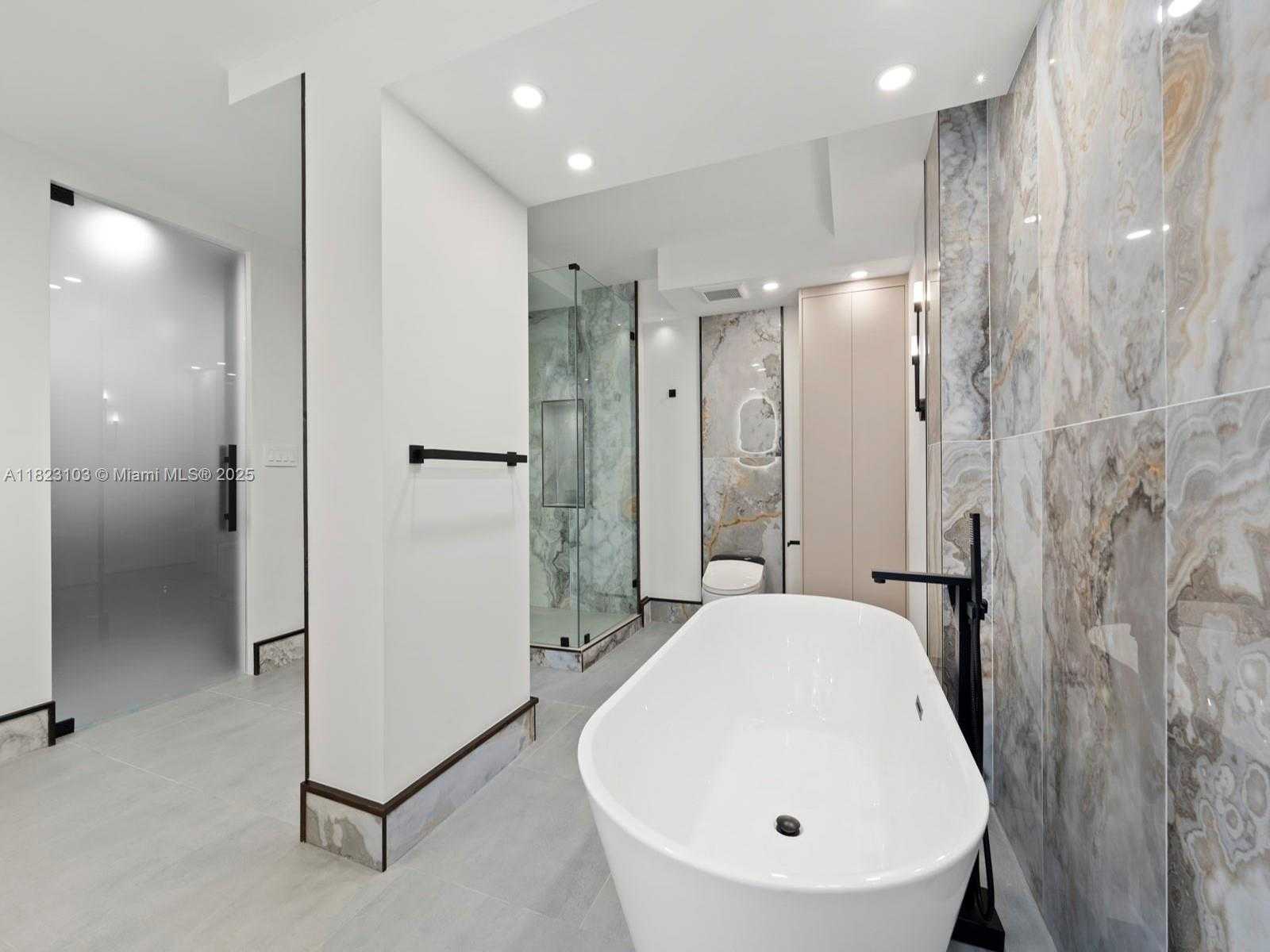 Small Image of 700 CORAL WAY #5, Coral Gables Number 37