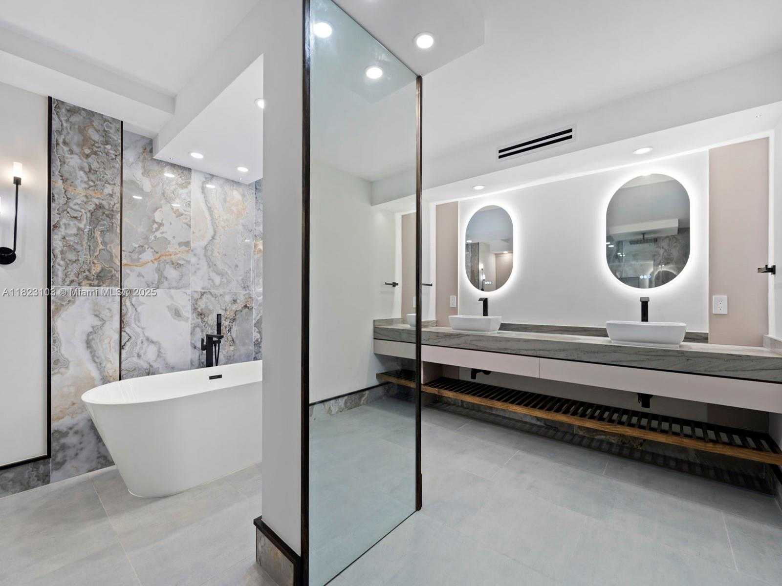Small Image of 700 CORAL WAY #5, Coral Gables Number 39