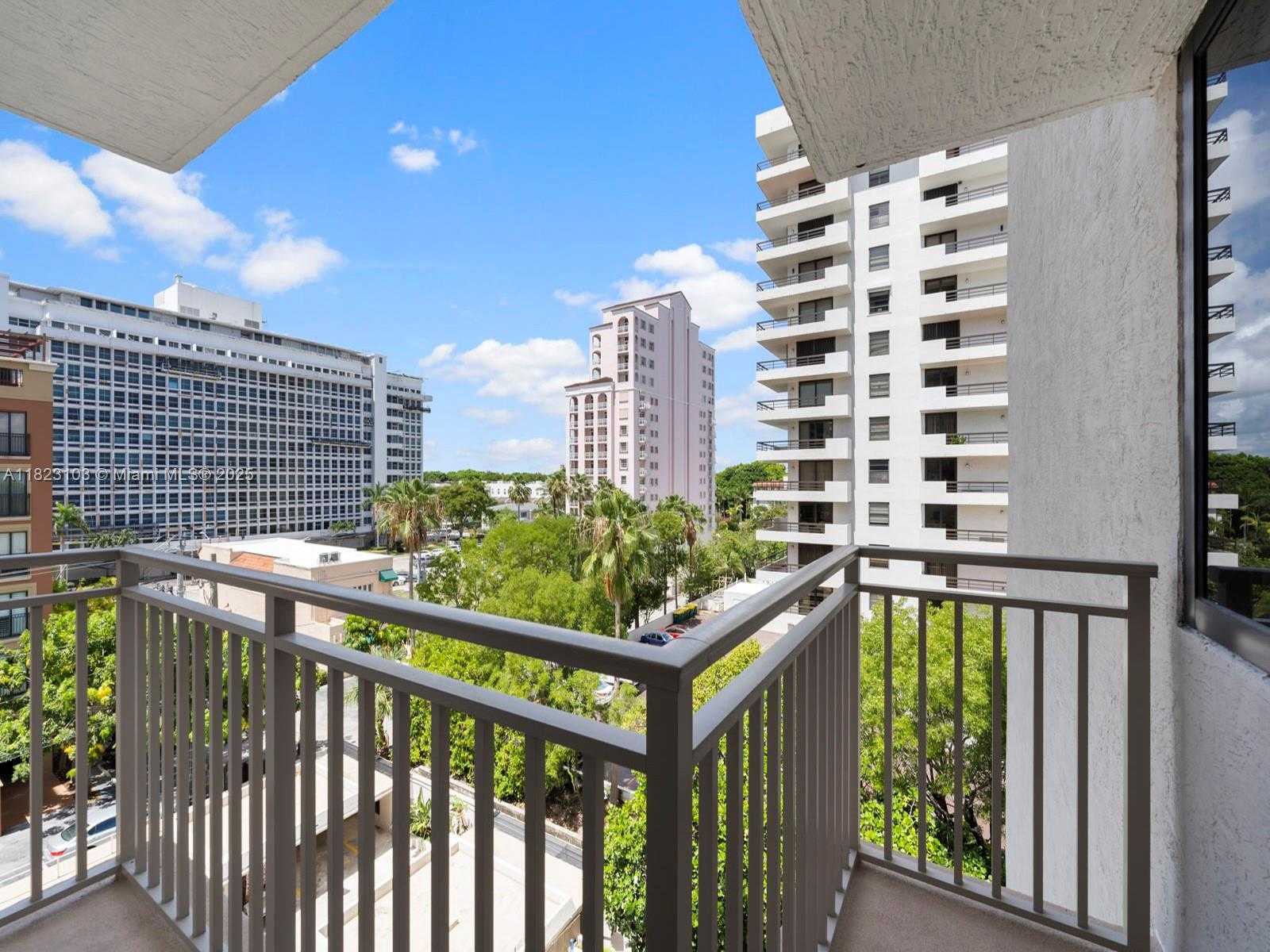 Small Image of 700 CORAL WAY #5, Coral Gables Number 40