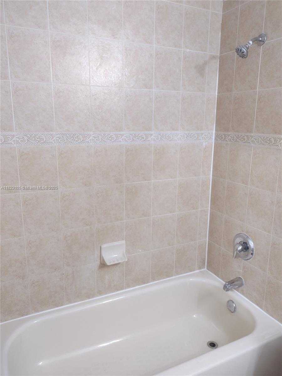 Small Image of 2612 SOUTH WEST 82ND AVE #105, Miramar Number 11