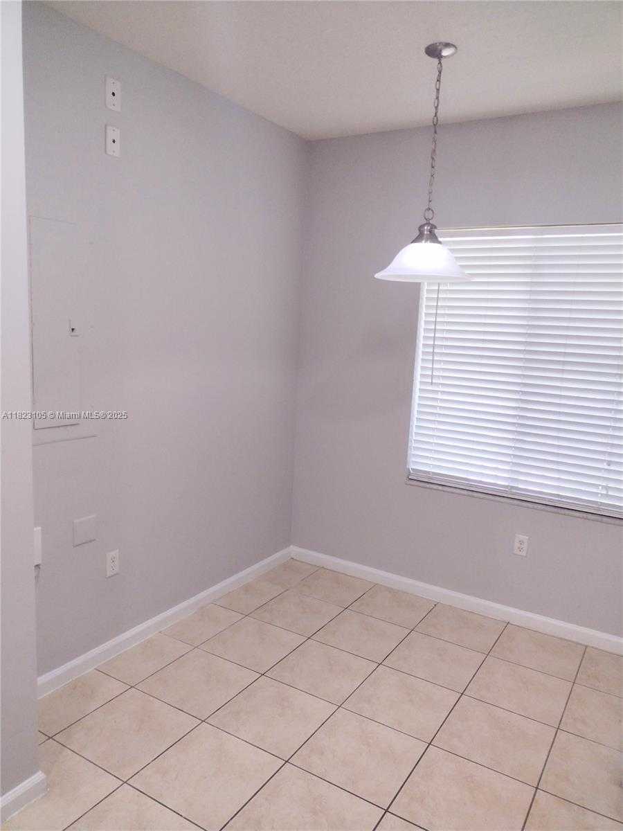 Small Image of 2612 SOUTH WEST 82ND AVE #105, Miramar Number 6