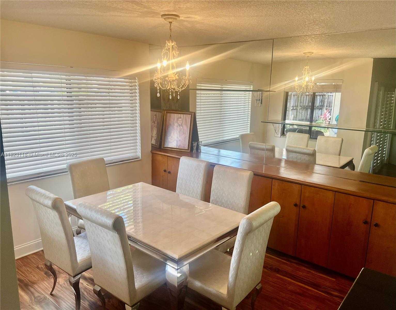 Small Image of 9211 CHELSEA DRIVE N, Plantation Number 12