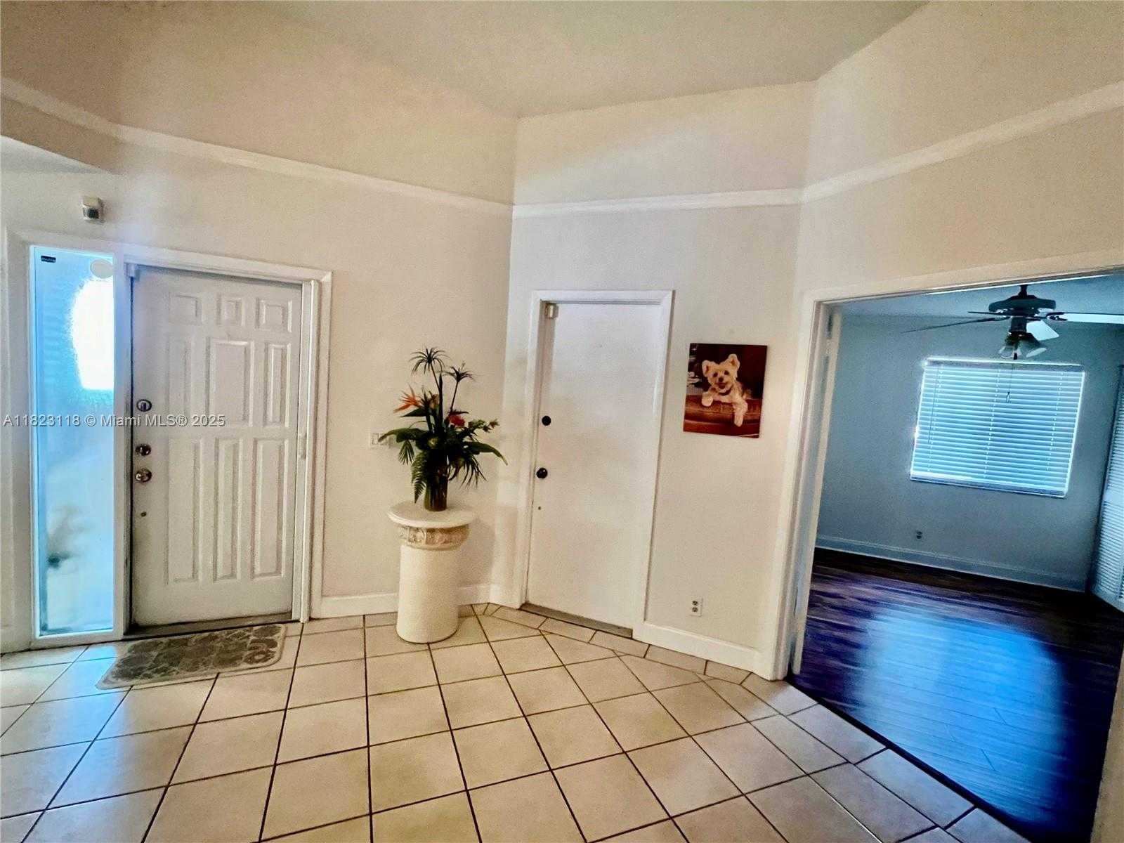 Small Image of 9211 CHELSEA DRIVE N, Plantation Number 9