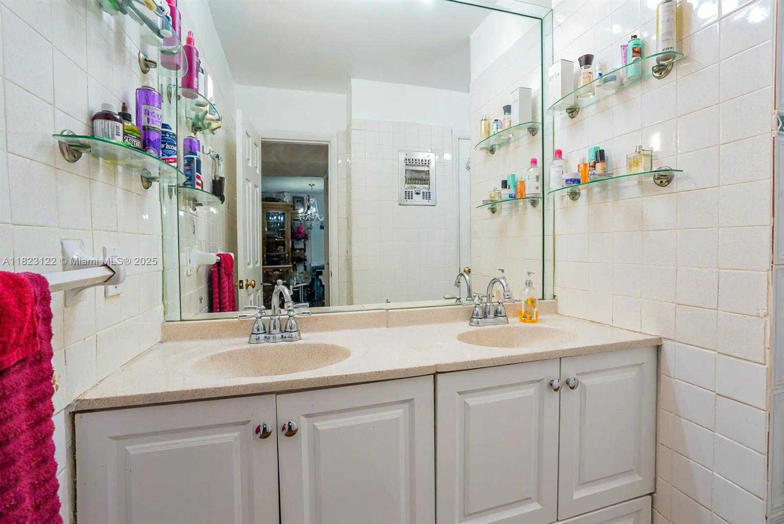 Small Image of 215 SOUTH EAST 3RD AVE #405C, Hallandale Beach Number 12