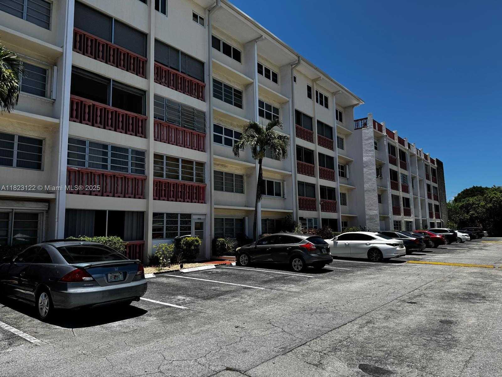 Small Image of 215 SOUTH EAST 3RD AVE #405C, Hallandale Beach Number 23