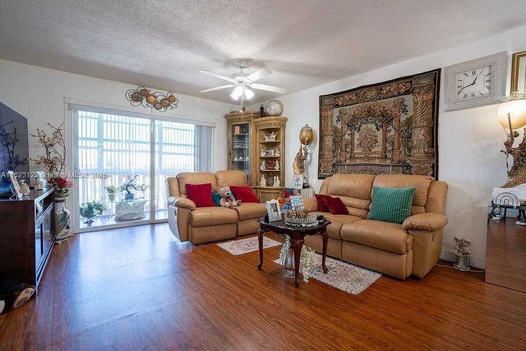 Small Image of 215 SOUTH EAST 3RD AVE #405C, Hallandale Beach Number 4